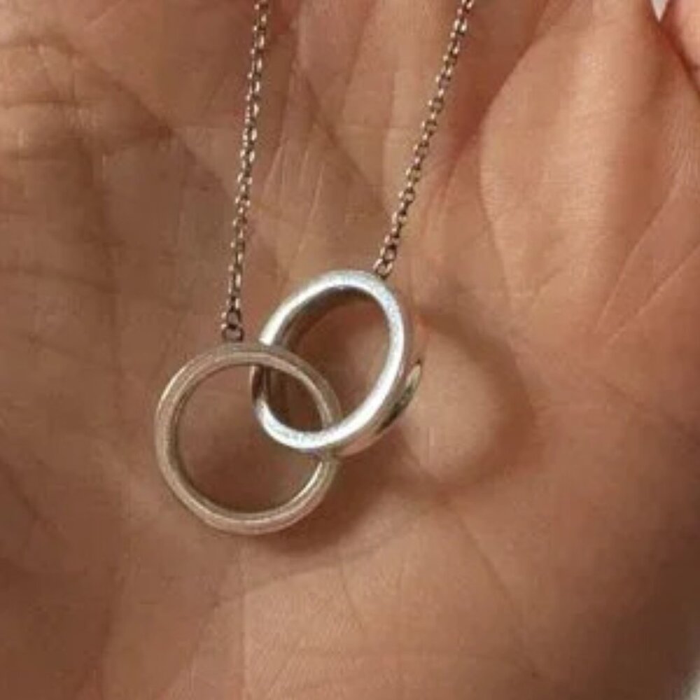 Tiffany 1837® Interlocking Circles Pendant